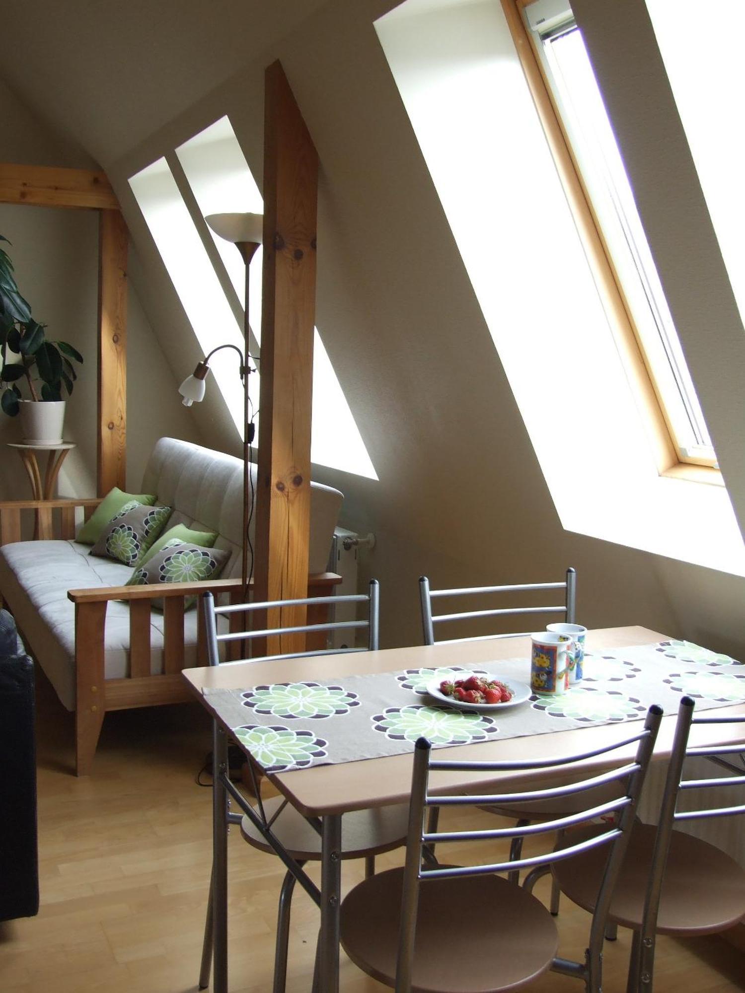 Sunlit Loft Apartment Riga Esterno foto